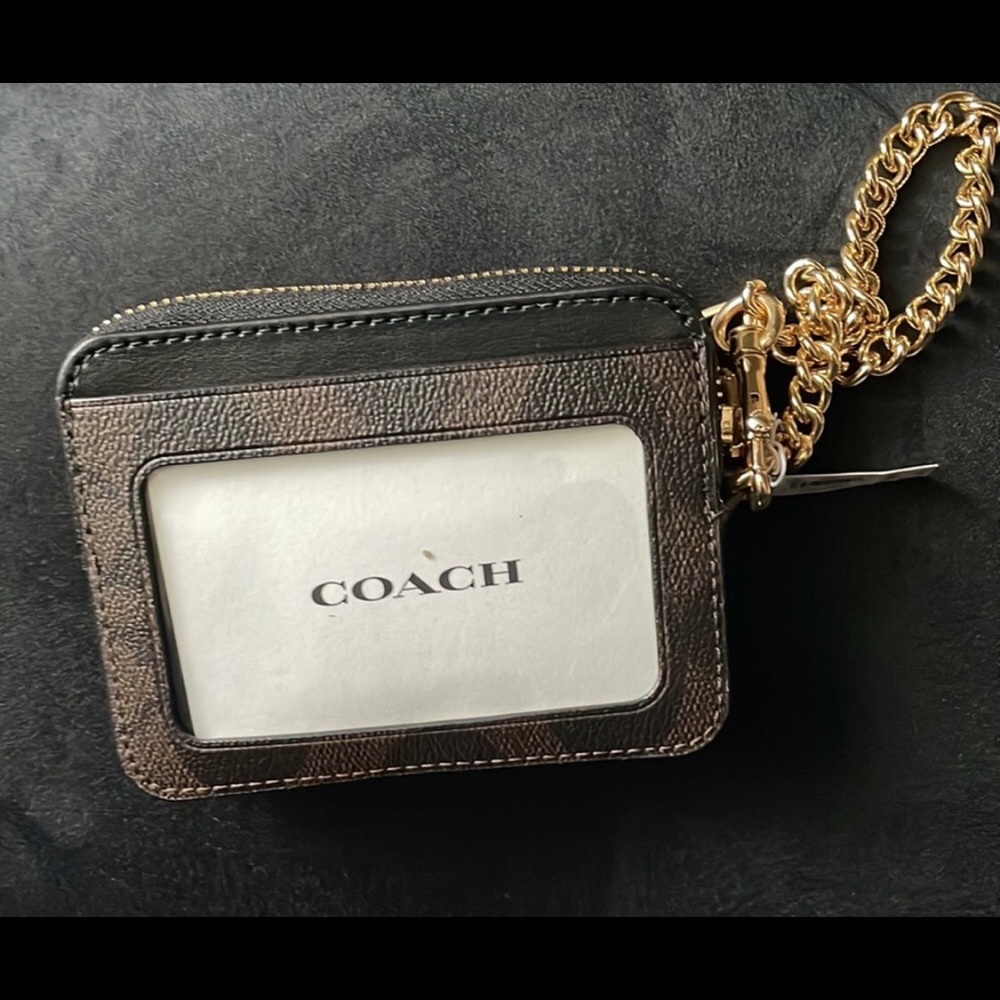 COACH, Signature Corner Zip Card Case - Picture 4 of 5